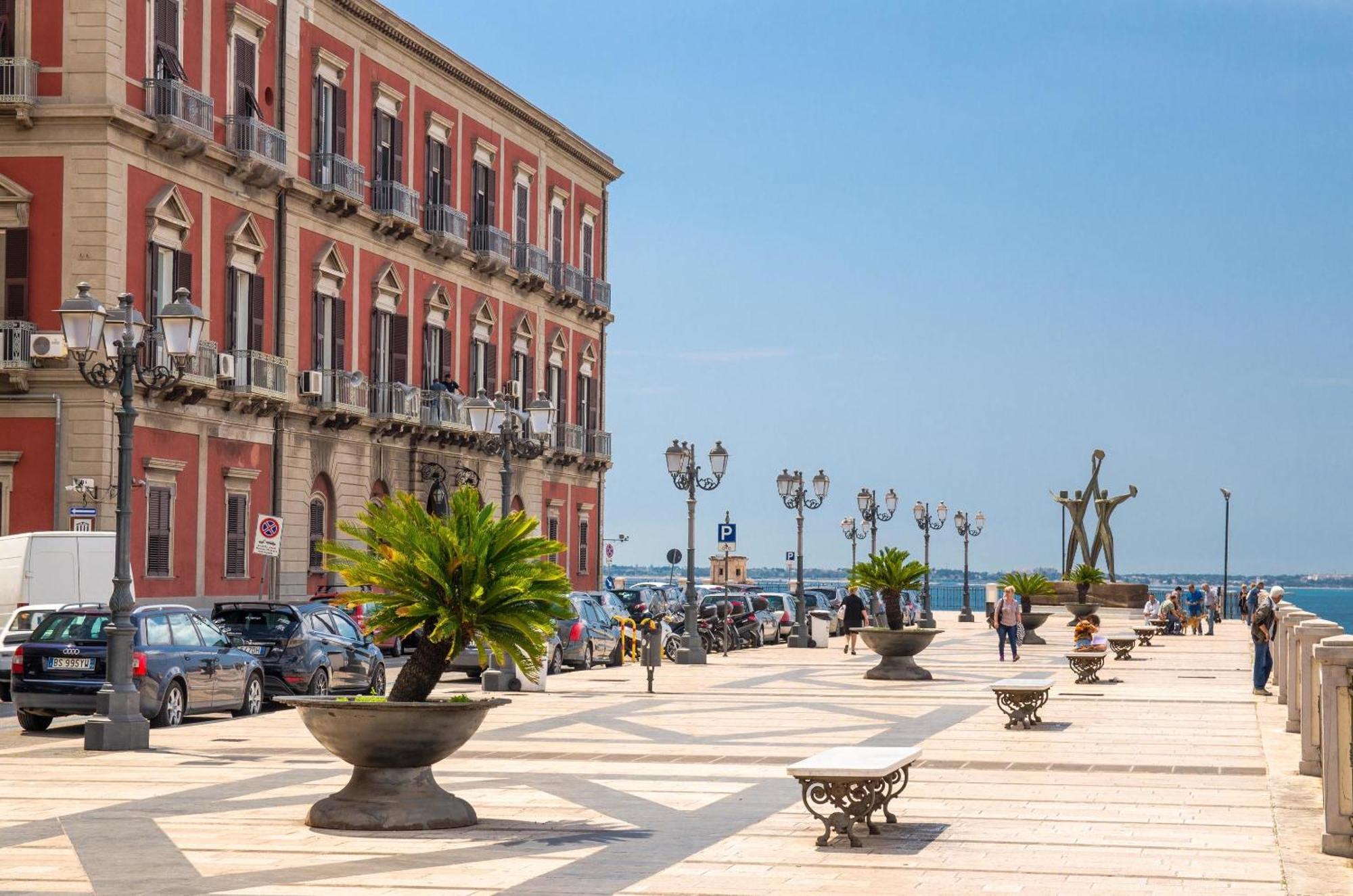 Bed and Breakfast La Grande Bellezza Taranto Esterno foto